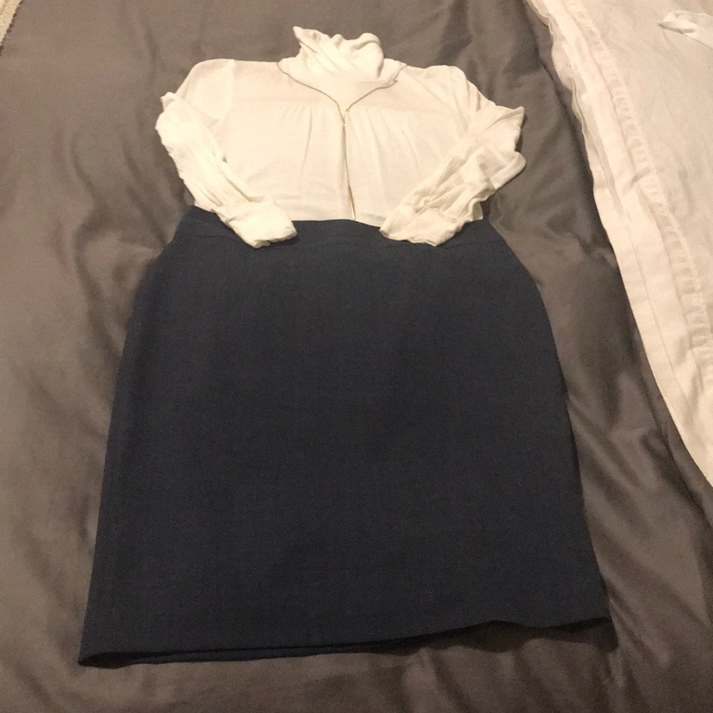 Navy Pencil Skirt || Banana Republic